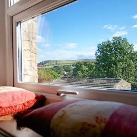 Alpine No 4 Reeth