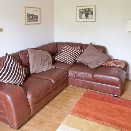 Apartment Alpine No 4 *