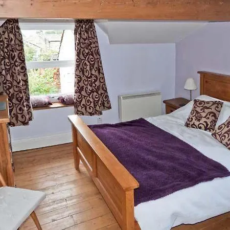 Alpine No. 4 * Reeth